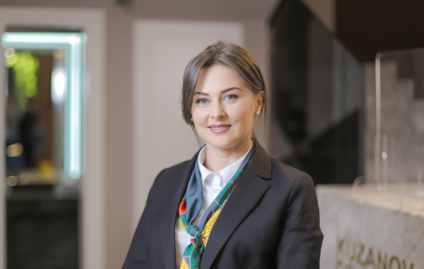 თინათინ გოგლიძე